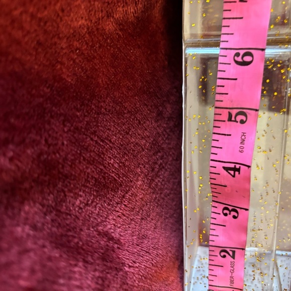 Juicy Couture Gold Makeup Organizer with Sleek Design - Picture 7 of 12